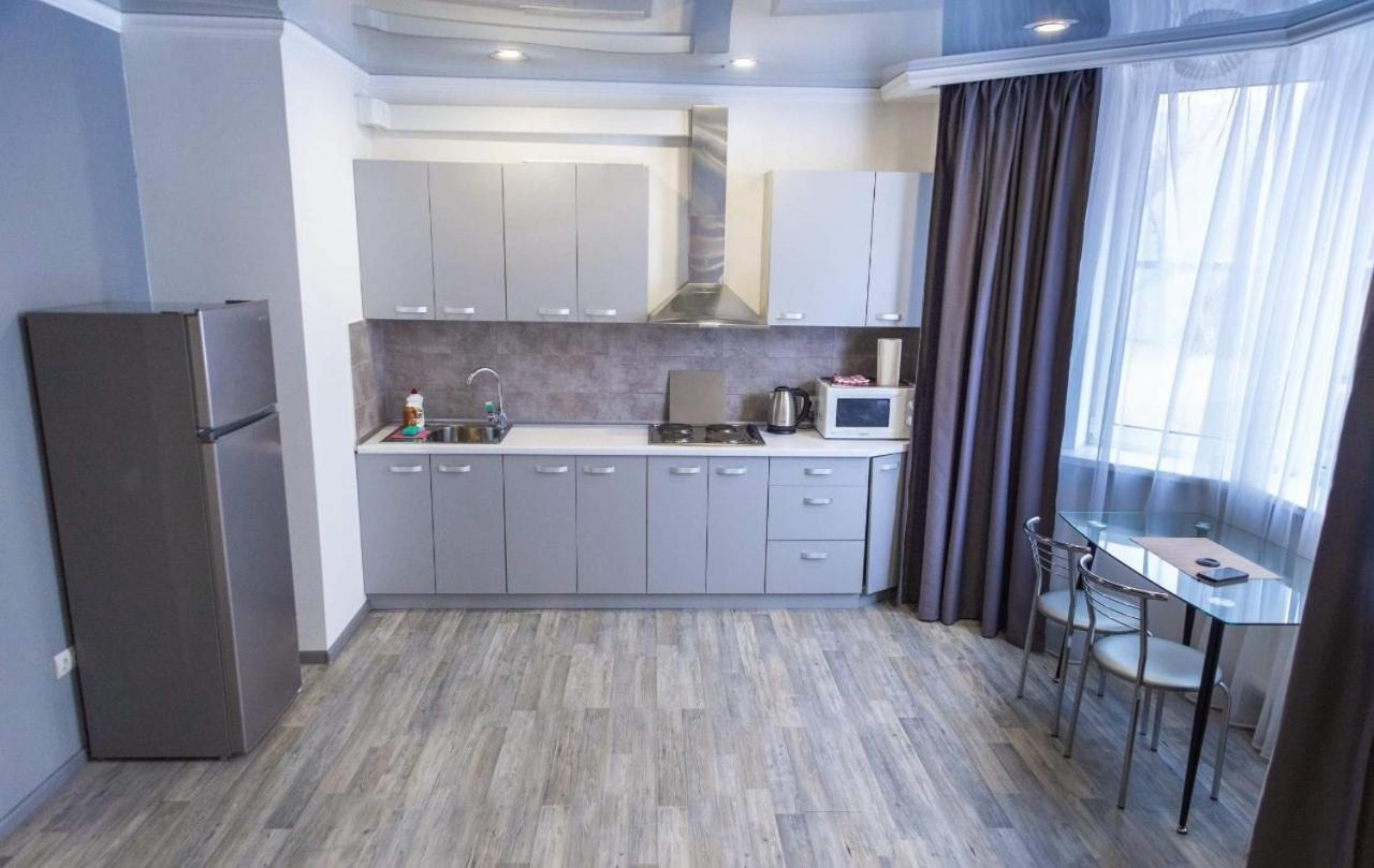 Cozy Apartment In A New Building Close To The Downtown Kiev Esterno foto